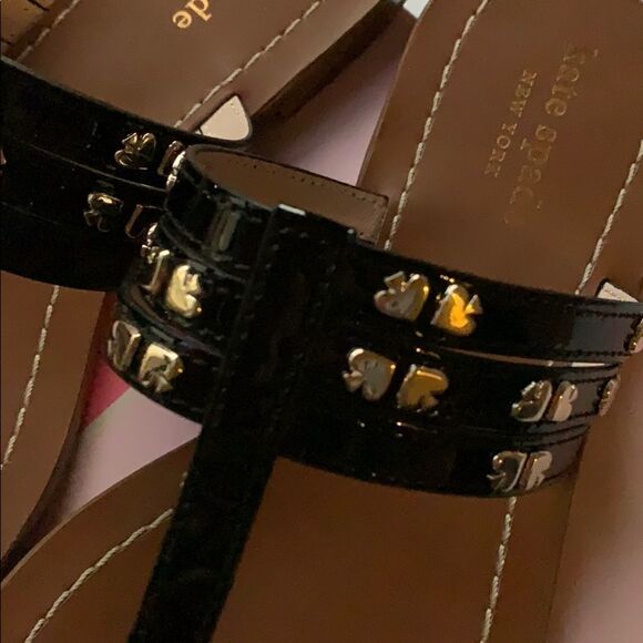 KATE SPADE CAROL PATENT SANDALS - Picture 3 of 4